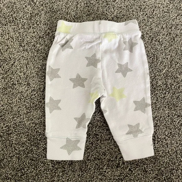 Cat & Jack Baby Gray/Yellow/White Star Print Pants, Size 3-6 Months - Picture 4 of 9